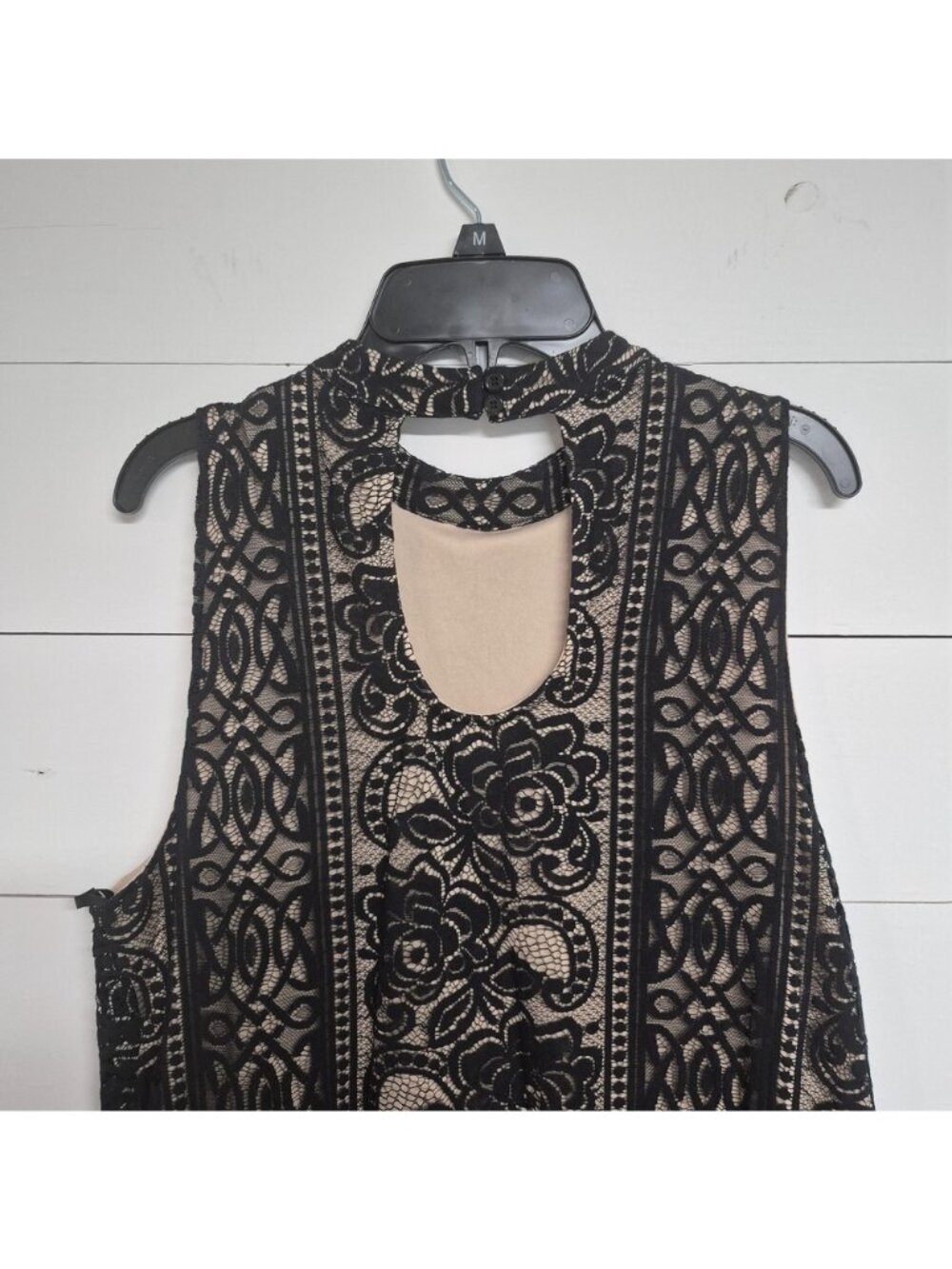 Love Fire Black Lace Sleeveless Dress With Nude Lining Floral Pattern High Neck - Picture 3 of 6